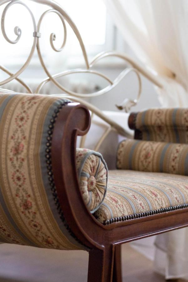 Il Bianconiglio R&B Bed & Breakfast Carraie Eksteriør bilde
